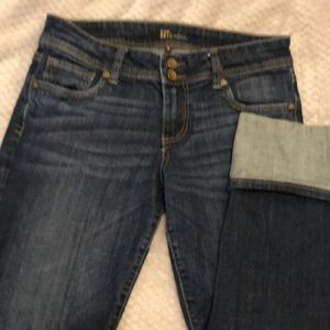 KUT from the Kloth jeans.  (Style:KP398MA1) Size 6